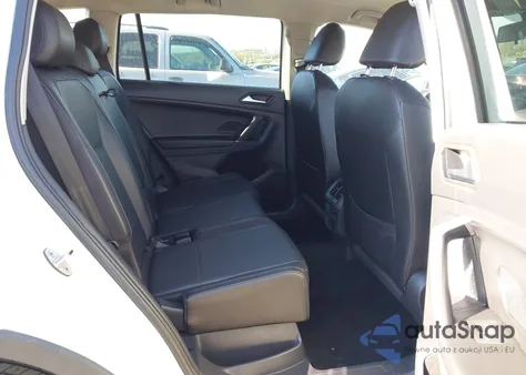 2020 Volkswagen Tiguan 2.0T Se/2.0T Se R-Line Black/2.0T Sel из США, поврежденный, VIN 3VV2B7AX1LM092505